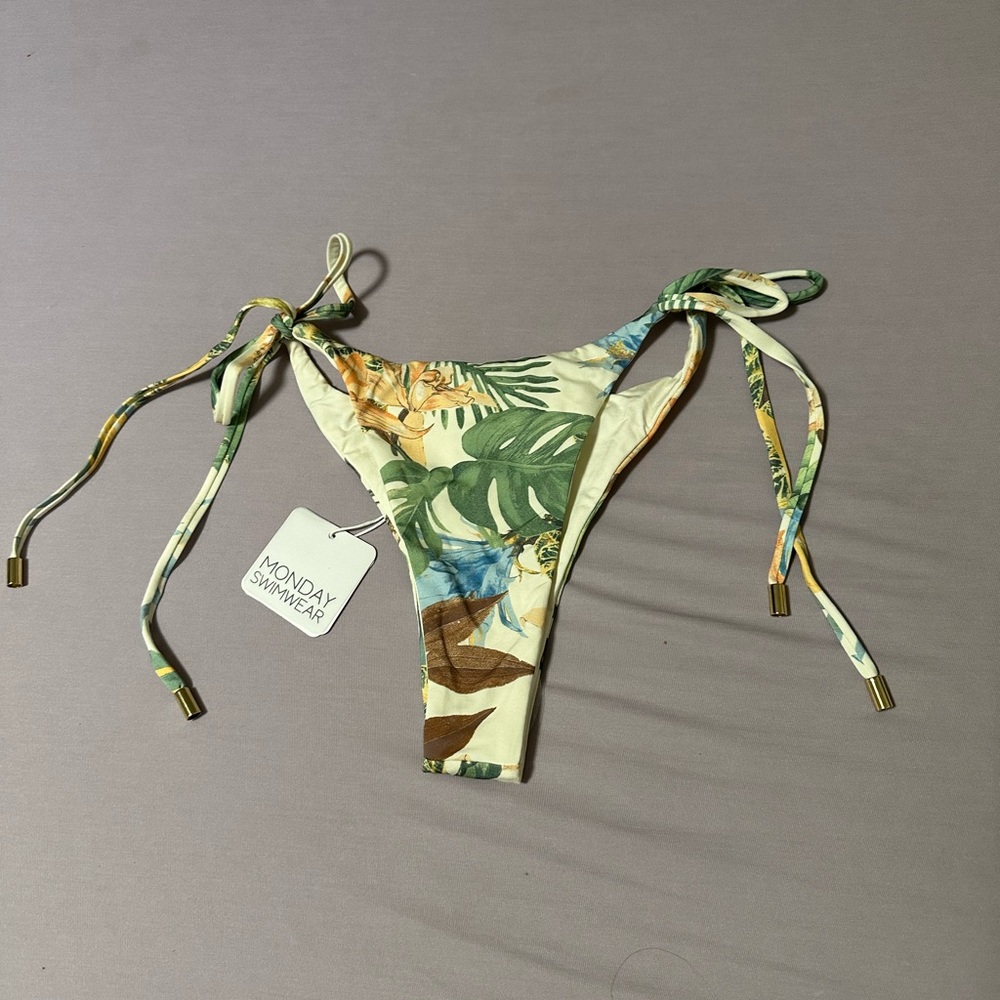 Monday swimwear Palma Amazonia bikini bottom
